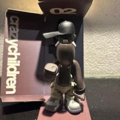 【非売品】マイケルラウ クレイジーチルドレン フィギュア 香港トイ レアフィギュア マイケルラウ クレイジーチルドレン 香港 Michael Lau