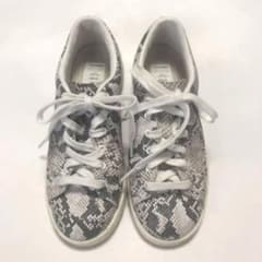 HYKE×adidas バイソン柄スニーカー23cmのサムネイル