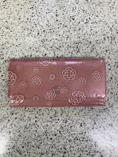 クレイサス　長財布 ピンク エナメルのサムネイル