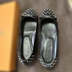 TOD'S バレエシューズ ブラック 36.5のサムネイル