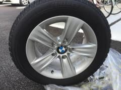 【れおん様専用】BMW 純正 スタッドレス タイヤホイールセット 16インチのサムネイル