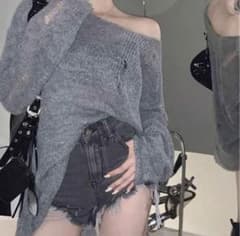 SHEIN オフショル グレー トップスのサムネイル