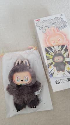 正規品 LABUBUラブブ エナジー シークレットのサムネイル