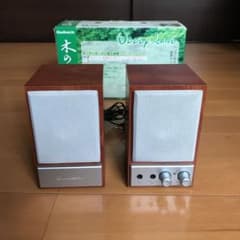 Owltech マルチメディアスピーカー 木の音 OWL-SPWL03のサムネイル