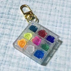 レジン 薔薇 キーホルダーのサムネイル