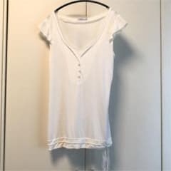 Marella ホワイトトップス 肩フリルのサムネイル