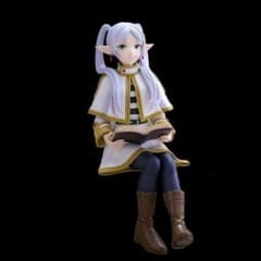 葬送のフリーレン フィギュア 座りポーズ - メルカリ