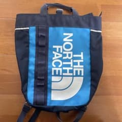 THE NORTH FACE 青 リュックのサムネイル