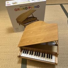 カワイ グランドピアノ ミニピアノ ナチュラルウッド - メルカリ