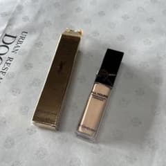 YSL イヴサンローラン オールアワーズ コンシーラー LN1のサムネイル
