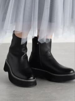 Vin】本革 ボリュームソールレザーショートブーツ 新品未使用 ヤマダヤ