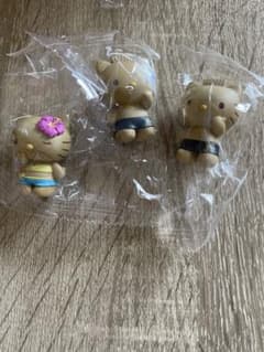 キティ　ダニエル　ガチャガチャ　サンリオ　みんなでバカンスフィギア　日焼けのサムネイル