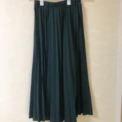 UNIQLO☆プリーツスカート ☆ロングスカートのサムネイル