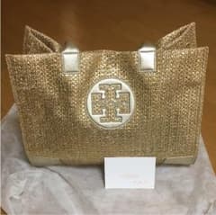 新品トリーバーチ♡早いもの勝ち☆1万円値下げのサムネイル