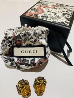 GUCCI ☆ライオンヘッドイヤリング☆のサムネイル