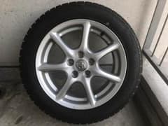 スタットレスタイヤのサムネイル