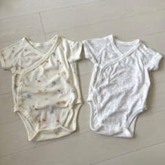 ユニクロ  70cm 半袖ボディスーツ 2枚セットのサムネイル