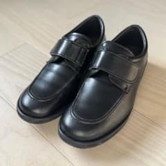 フォーマルシューズ 黒 24cm マジックテープ付きのサムネイル