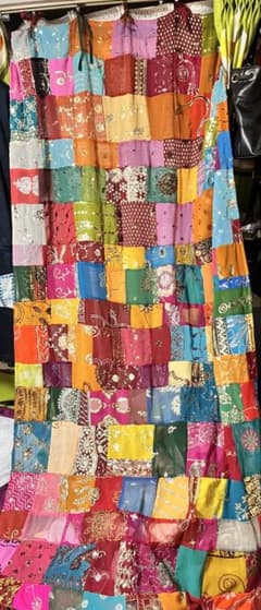 マライカ　ザリ刺繍パッチワークドアカーテンのサムネイル