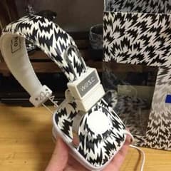 WeSCxイーリーキシモト コラボヘッドホンのサムネイル