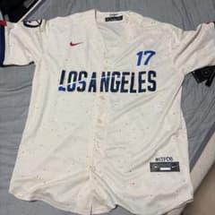 ドジャース　大谷　ユニホームのサムネイル