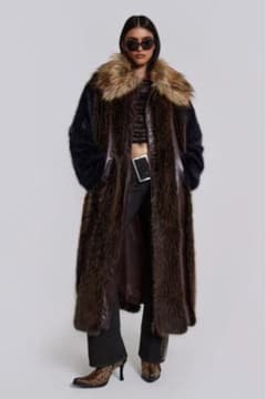 完売】Jaded London ファーコートタグ付新品未使用 - メルカリ