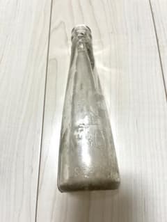 ガラス製 空き瓶 高さ20cm 昭和レトロ　アンティークのサムネイル