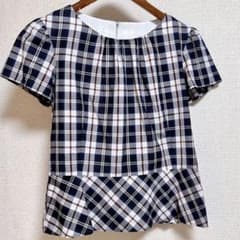 【美品】NEWYORKER 半袖 チェック柄 ペプラムブラウス 9Rのサムネイル