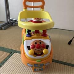 アンパンマン 乗用玩具 よくばりビジーカーのサムネイル