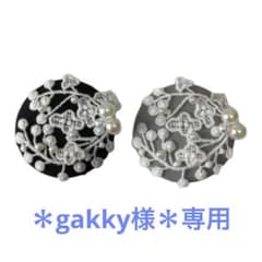 ハンドメイドブローチのサムネイル
