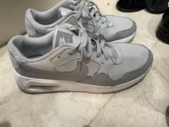 NIKEエアマックス　グレー26.5のサムネイル