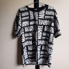 MARVEL ロゴ総柄 Tシャツ ブラックのサムネイル