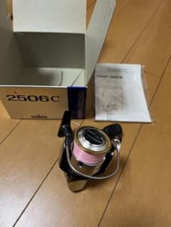 ダイワ スピニングリール 2506Cのサムネイル
