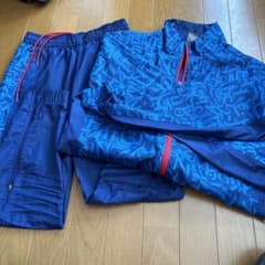 プーマのジュニアセットアップxsのサムネイル