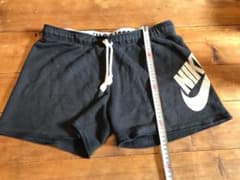 NIKE ナイキのサムネイル