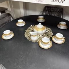 美しいティーセットのサムネイル