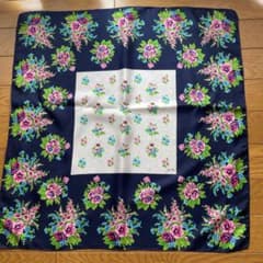 Jean Paix バンダナ スカーフ 花柄 ネイビーのサムネイル