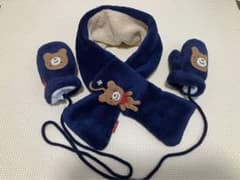 ミキハウス　ベビー手袋＆マフラーのサムネイル