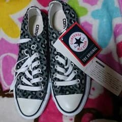 Converseスニーカーのサムネイル