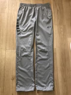 チニタ様専用  トレーニングパンツ OAKLEYのサムネイル