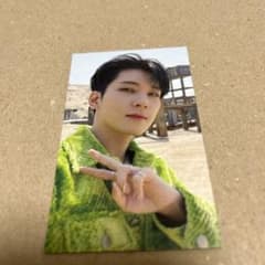 SEVENTEEN トレカ ウォヌのサムネイル