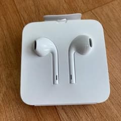 iPhone 純正イヤホン アップルのサムネイル