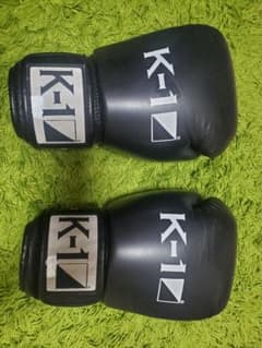 k-1グローブ(16オンス)のサムネイル