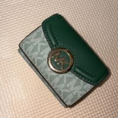 Michael Kors 三つ折り財布 グリーンのサムネイル