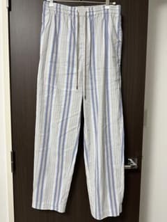 ストライプ柄 イージーパンツ ワイドパンツのサムネイル