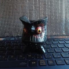木製フクロウ置物のサムネイル