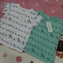 momo☆様専用＊タグ付き新品未使用＊おそろいTシャツ2枚セット＊双子＊70のサムネイル