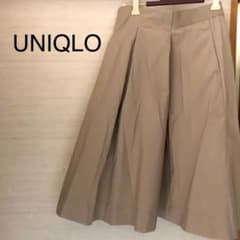 レディース UNIQLO タックフレアスカート ベージュのサムネイル