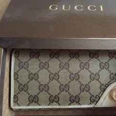 GUCCI 長財布 箱付き