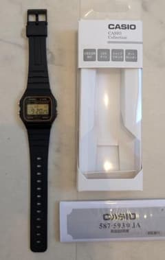 カシオ腕時計【国内正規品】 web限定 F-91WG-9QJH ブラックゴールドのサムネイル